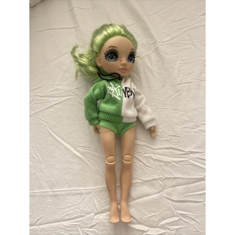 Rainbow High Girl Doll Jade Hunter Figure 11” Green Hair Moveable Collectible